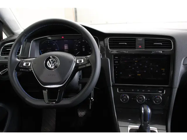 Volkswagen e-Golf e-Golf 2019 Elektrisch 6