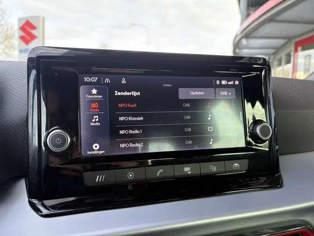 SEAT Ibiza 1.5 TSI 150 pk Sport DSG 2023 Benzine 16