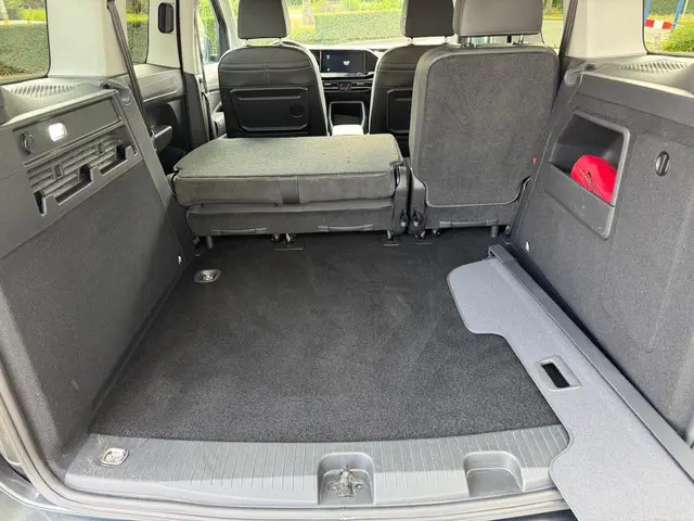 Volkswagen Caddy 1.5 TSI 5p 2022 Benzine 36