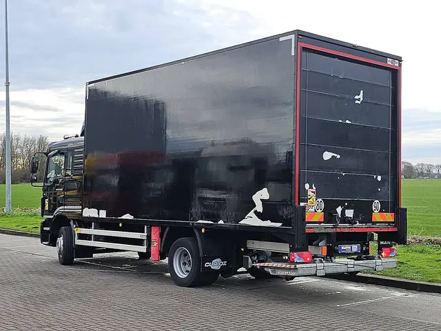 MAN TGM 12.290 2018 Diesel 6