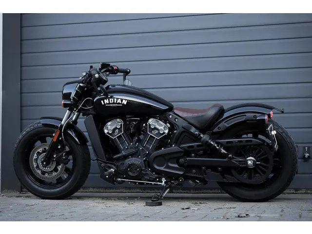 Indian Scout 69 Bobber 2021 Benzine 9