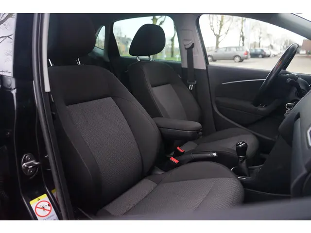 Volkswagen Polo 1.2 TSI First Edition 2014 Benzine 25