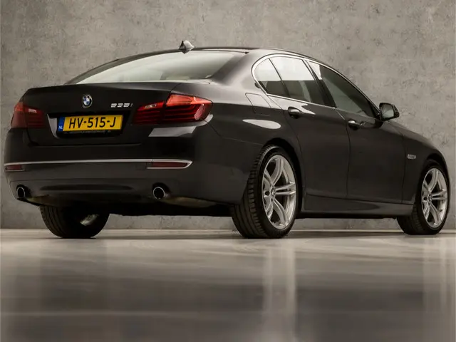 BMW 5 Serie 535i High Executive 2016 Benzine 5