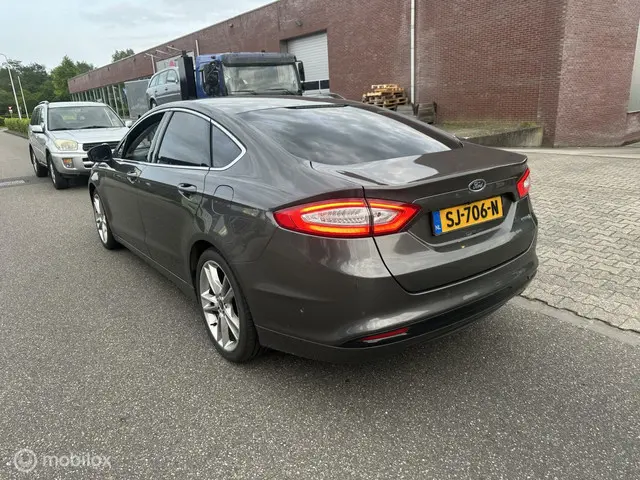Ford Mondeo 2.0 IVCT HEV Titanium X 2018 Hybride Benzine 5
