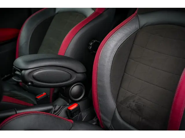 MINI Cooper S Cabrio 2.0 Chili 2018 Benzine 27