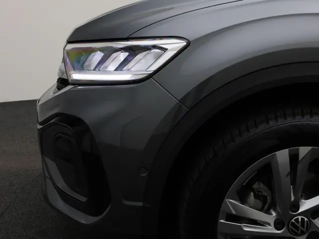 Volkswagen T-Roc 1.5TSI/150PK R-Line DSG 2023 Benzine 30