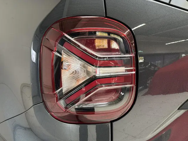 Dacia Duster 1.0 TCe 100 ECO-G Extreme 2023 Benzine 17