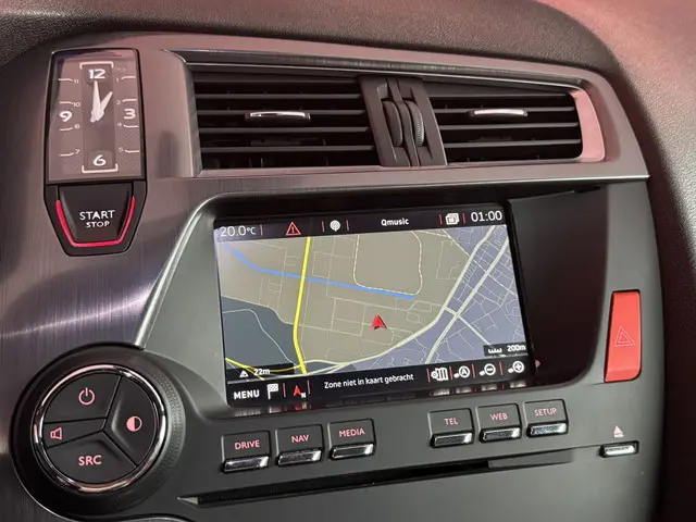 DS DS 5 1.6 THP Business Executive 2016 Benzine 32