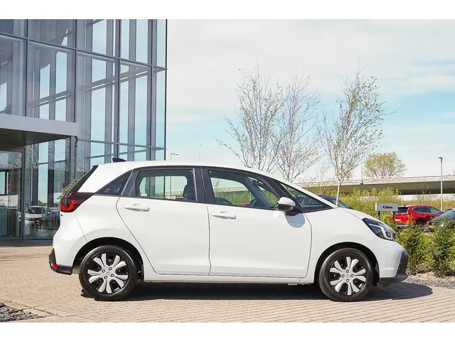 Honda Jazz 1.5i e:HEV ELEGANCE 2024 Hybride Benzine 51