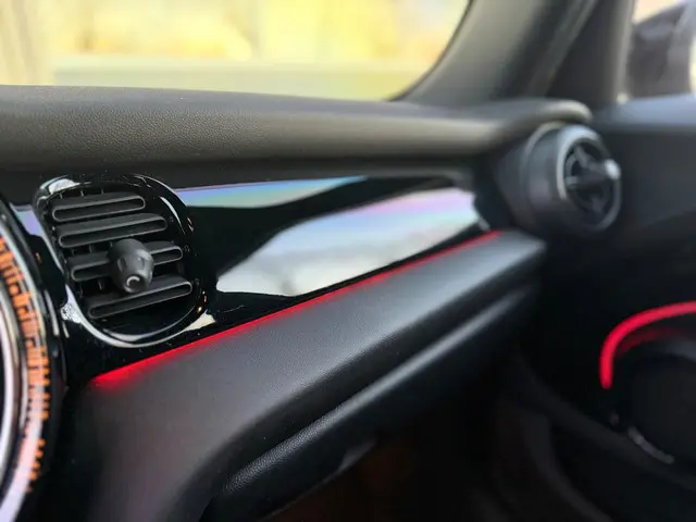 MINI Cooper Mini 1.5 | Facelift | automaat | led 2021 Benzine 19