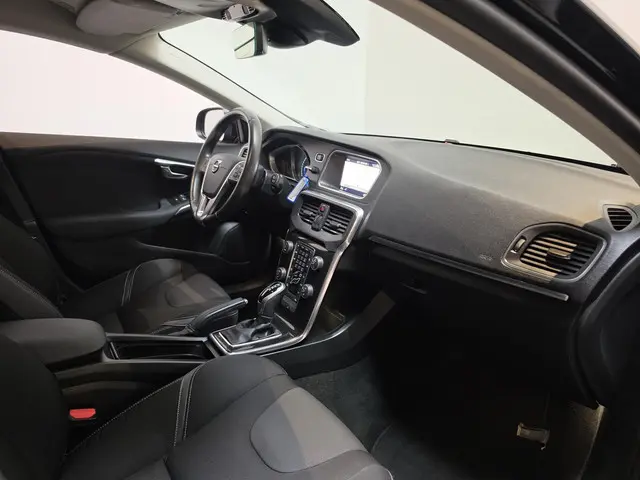 Volvo V40 1.5 T2 Nordic+ 2017 Benzine 13