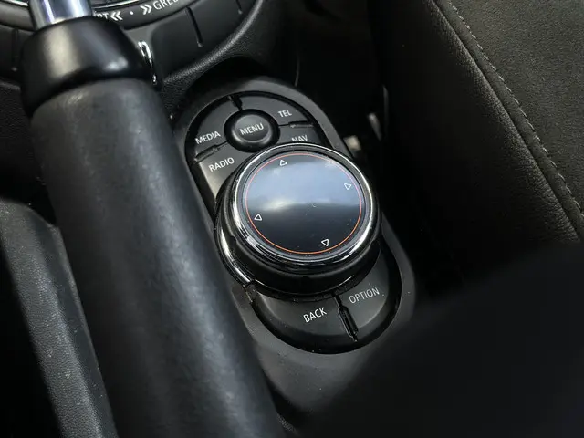 MINI Cooper S Mini 2.0 191pk 2014 Benzine 23