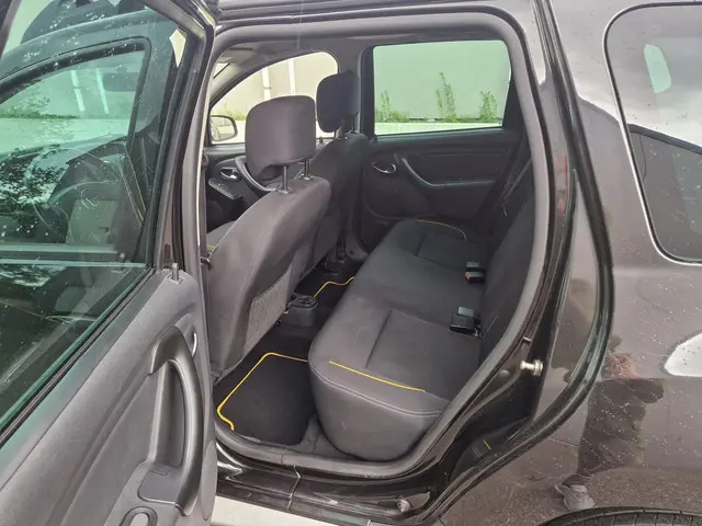 Dacia Duster 1.2 TCe 4x2 Prestige 2015 Benzine 9