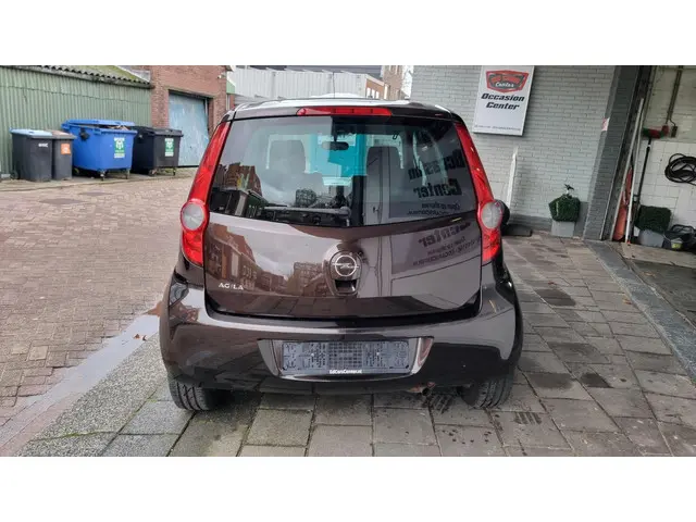 Opel Agila 1.2 Edition AUTOMAAT 2013 Benzine 6