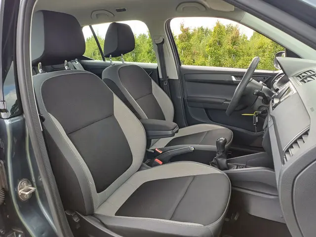 Škoda Fabia 1.2 TSI Ambition 2015 Benzine 27