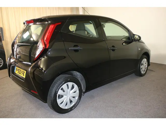 Toyota Aygo 1.0 VVT-i x-fun 2022 Benzine 5
