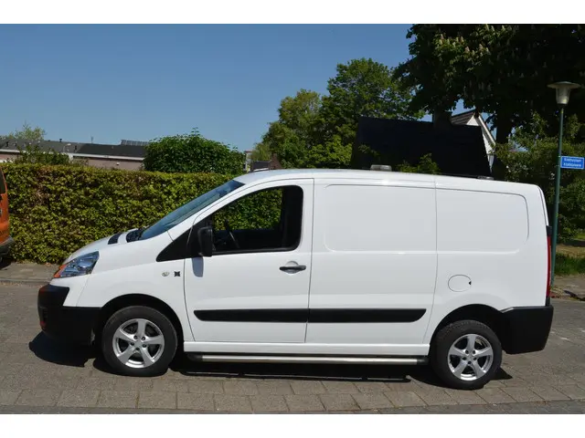 Citroën Jumpy 2.0 HDI Dangel 4X4 2016 Diesel 26