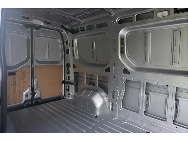 Renault Master T35 170PK L2H2 BPM VRIJ!! 2024 Diesel 8