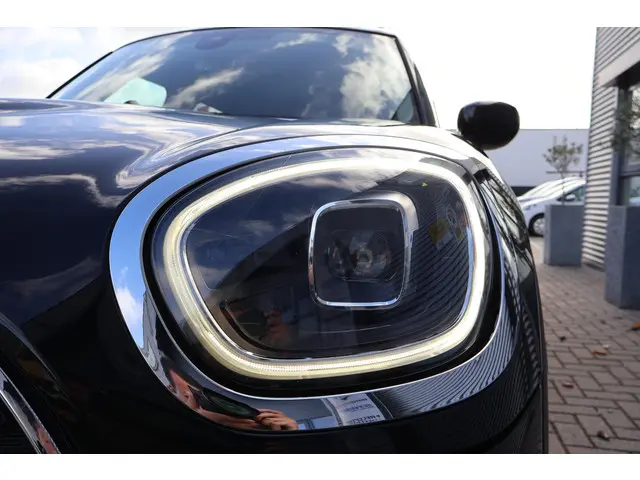 MINI Countryman Mini 1.5 Business Edition 2022 Benzine 18