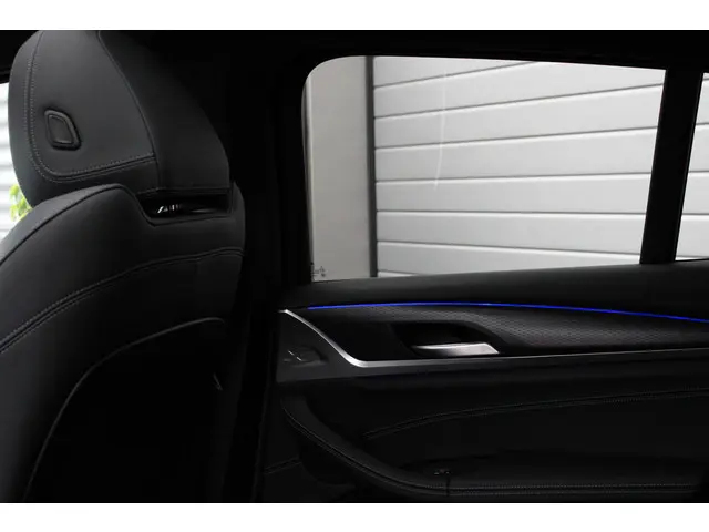 BMW X4 xDrive20i m Sport 2022 Benzine 29