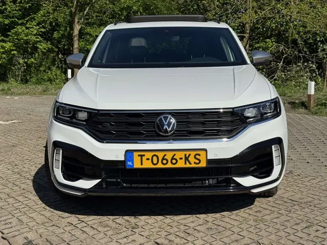 Volkswagen T-Roc 2.0 TSI 4Motion R 2021 Benzine 2