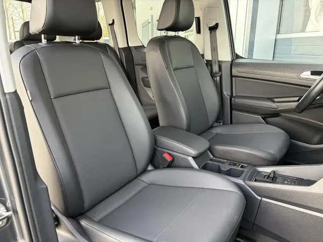 Volkswagen Caddy 1.5 TSI 5p 2022 Benzine 15