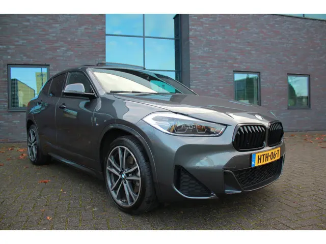 BMW X2 XDrive25e High Executive 2020 Hybride Benzine 3