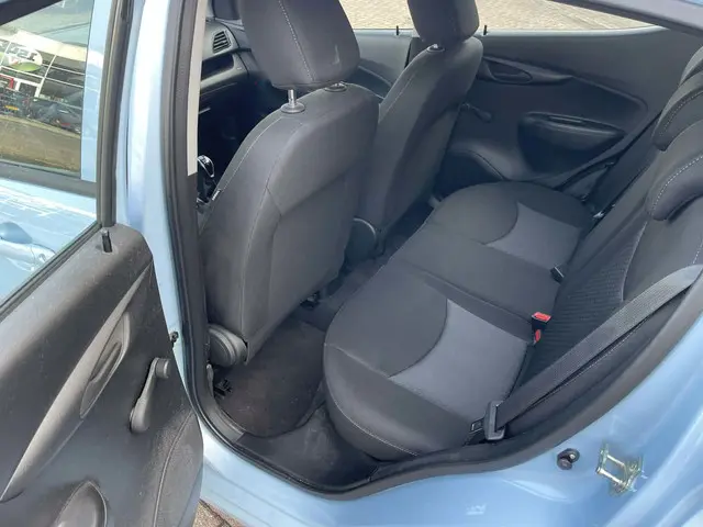 Opel KARL 1.0 ecoFLEX Edition 2016 Benzine 11