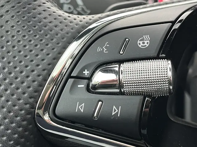 Škoda Kamiq 1.5 TSi DSG ACT Monte Carlo 2024 Benzine 19