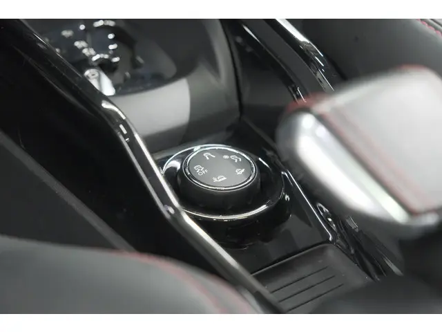 Peugeot 2008 PureTech 110 EAT6 GT 2017 Benzine 44