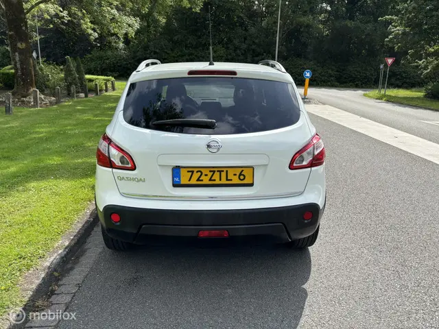 Nissan QASHQAI 2