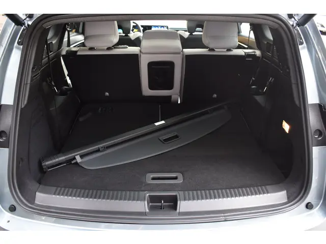 Renault Espace Iconic 2026 Hybride Benzine 11