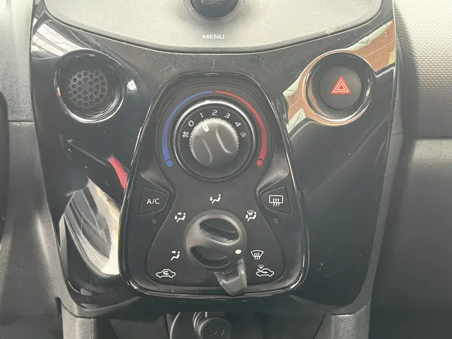 Peugeot 108 e-VTi 72 Active 2020 Benzine 13