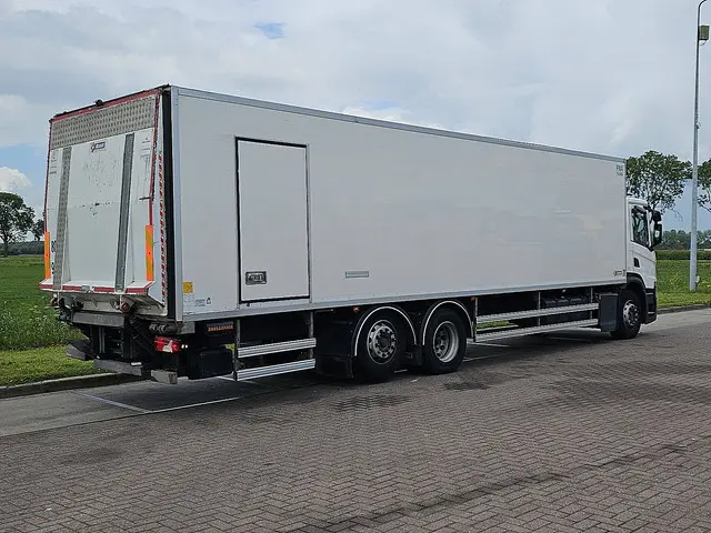 Scania P P320 2021 Diesel 3