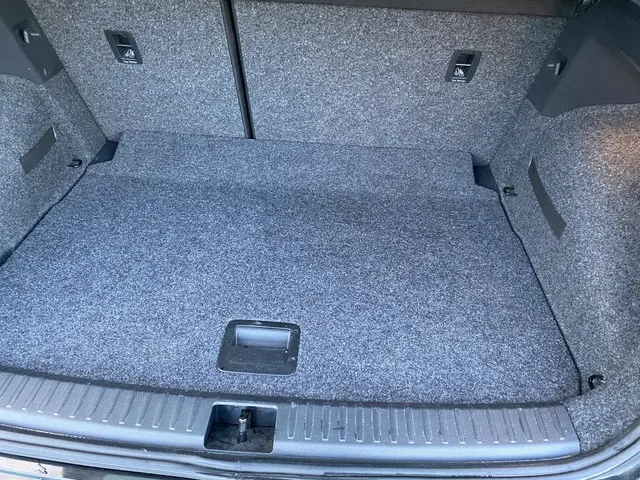 SEAT Arona 1.0 TSI Style Business Intense 2020 Benzine 30