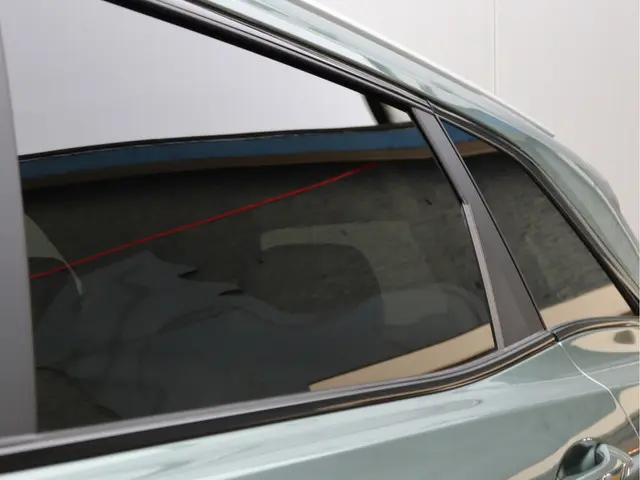 DFSK E5 PHEV 1.5 L2 2025 Hybride Benzine 16