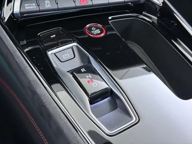 Audi e-tron GT RS 93 kWh 2023 Elektrisch 43