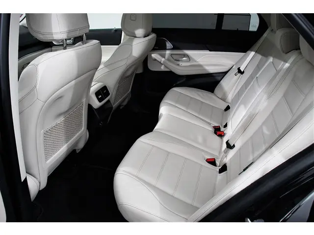 Mercedes-Benz GLE 350 e AMG 4-MATIC 2022 Hybride Benzine 9