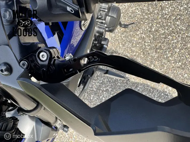 Yamaha MT 09 ABS 2017 Benzine 14