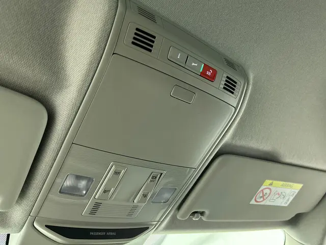 Škoda Kamiq 1.0 TSI Business Edition DSG 2025 Benzine 24