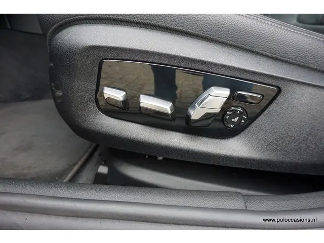 BMW 5 Serie 540i High Executive 2017 Benzine 24