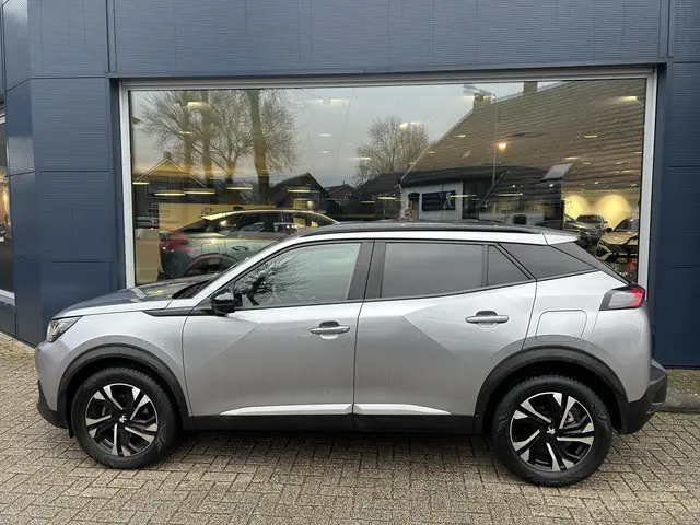 Peugeot 2008 1.2 Turbo 130 PK Allure Pack 2022 Benzine 7