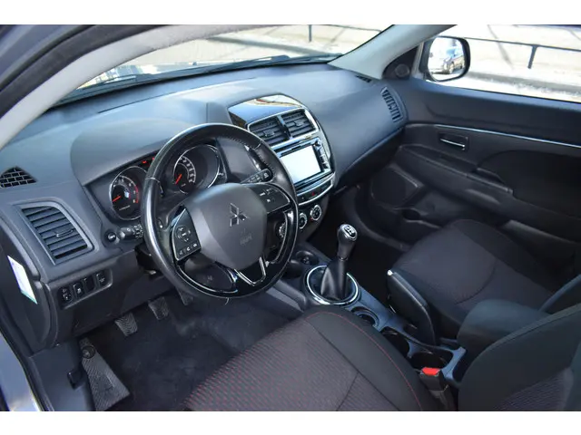 Mitsubishi ASX 1.6i-16V ISG Intense+ 2017 Benzine 4