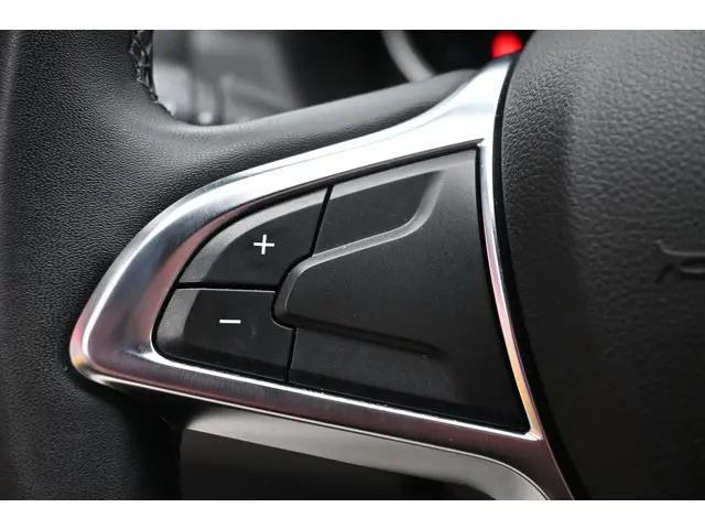 Dacia Duster TCe 130 4x2 Blackshadow 2017 Benzine 20