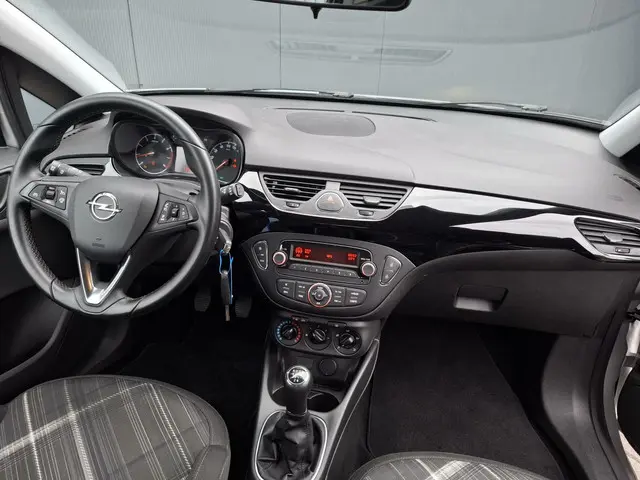 Opel Corsa 1.4 Edition / AIRCO / NETTE AUTO 2016 Benzine 12