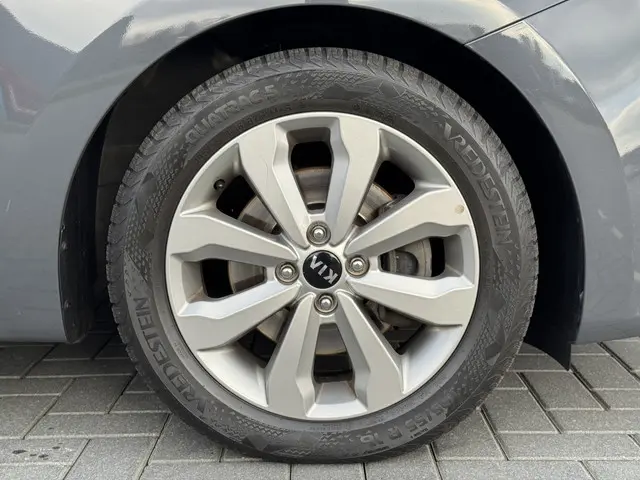 Kia Rio 1.0 T-GDi MHEV DynamicPlusLine 2021 Benzine 8