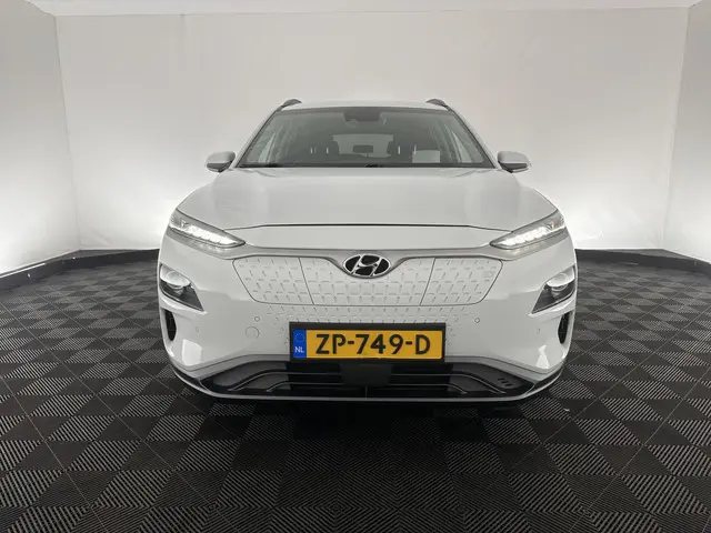 Hyundai Kona 2