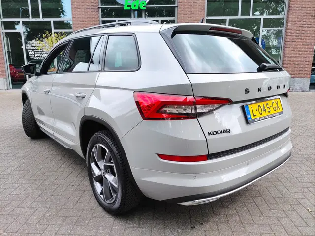 Škoda Kodiaq 1.5 TSI Sportline Business 2021 Benzine 4