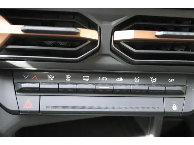 Dacia Duster 1.0 TCe 100 ECO-G Extreme 2025 Benzine 13