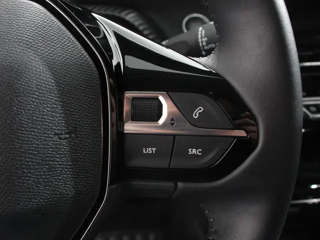Peugeot 208 1.2 100pk Turbo Allure Pack 2023 Benzine 16